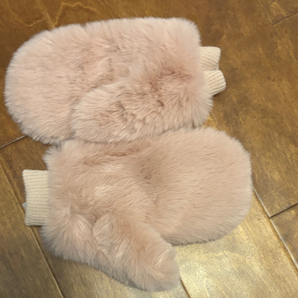 Cozy Pink Kids Mittens